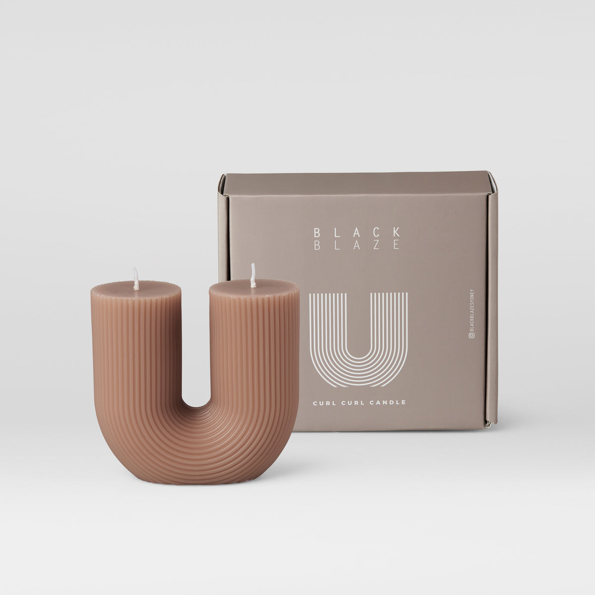 Black Blaze Curl Curl Candle - Blush