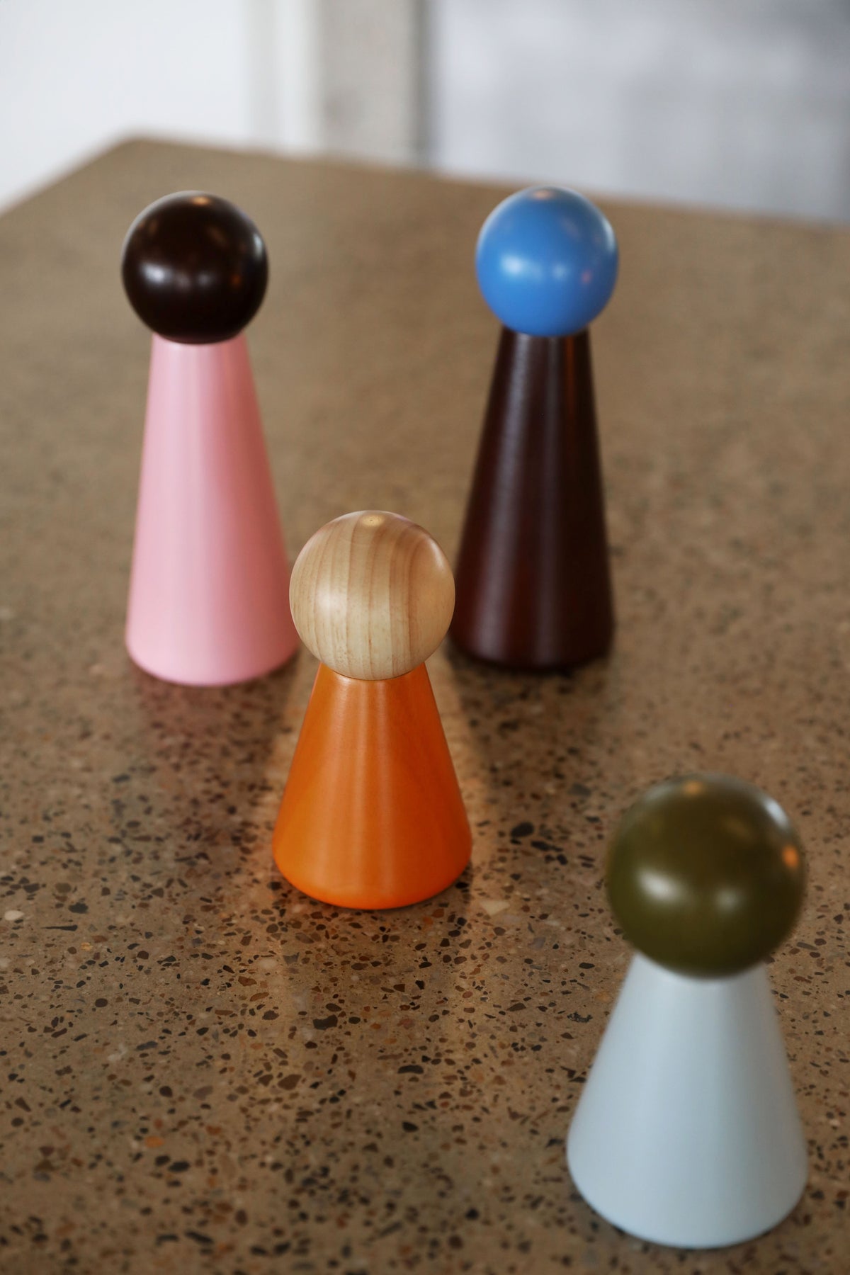 &Klevering Halma Salt & Pepper Grinder - Large Burgundy