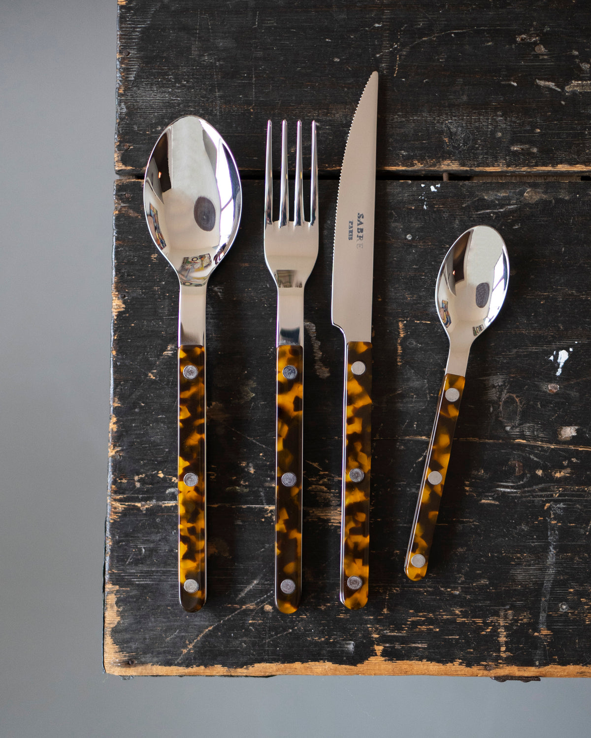 Sabre Paris Bistrot 4 Pieces Cutlery Sets - Faux Tortoise
