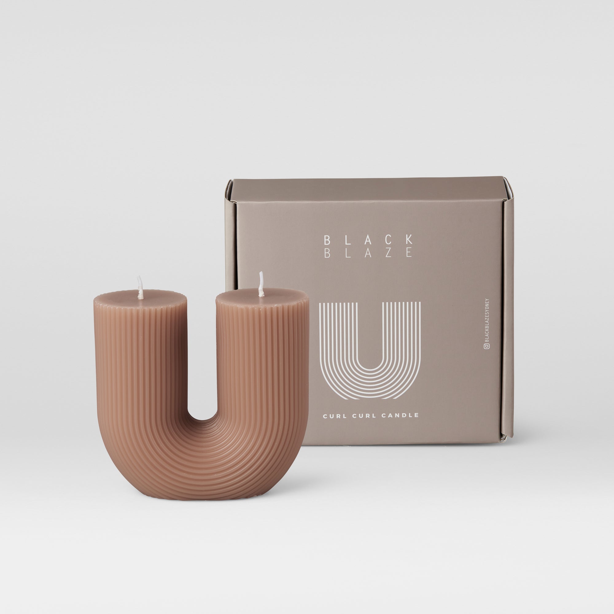 Black Blaze Curl Curl Candle - Blush