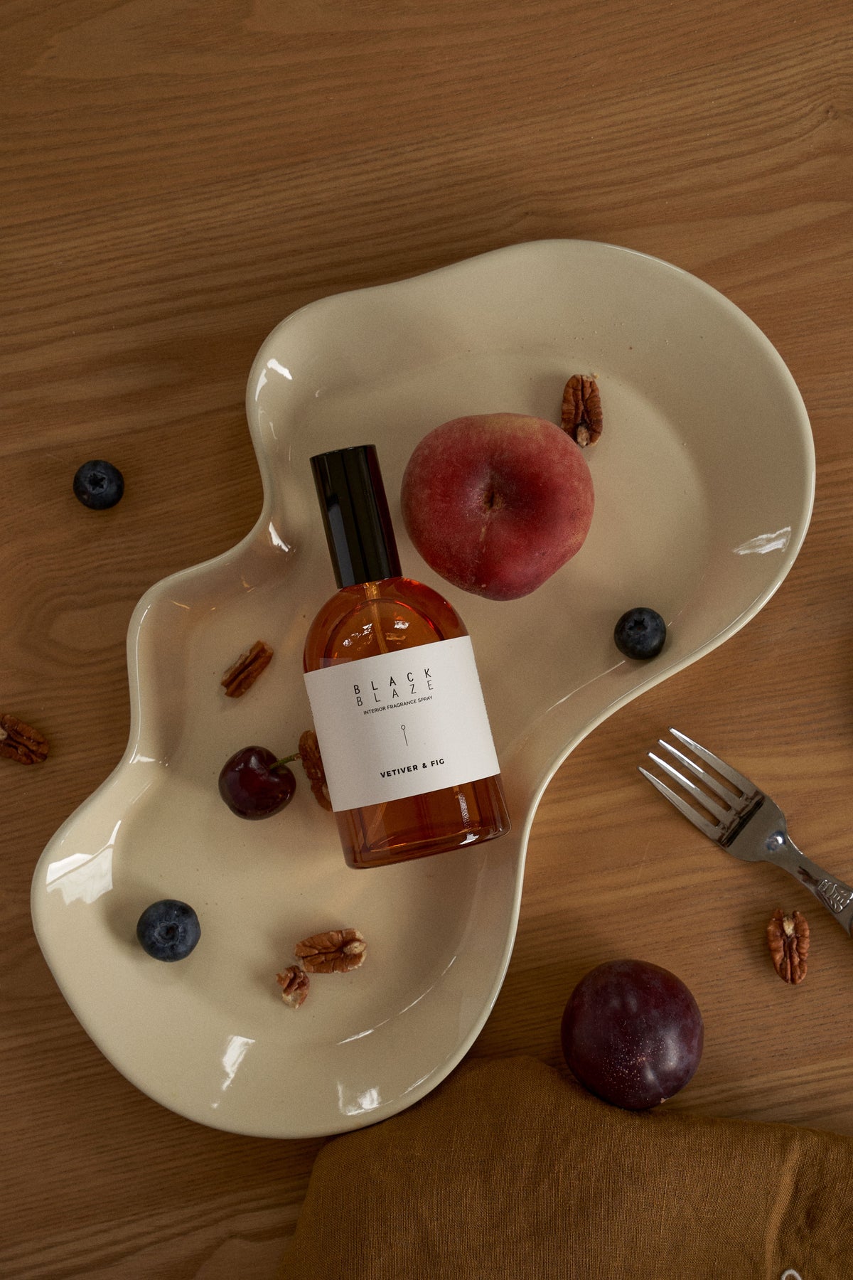 Black Blaze Drift Tray - Ivory