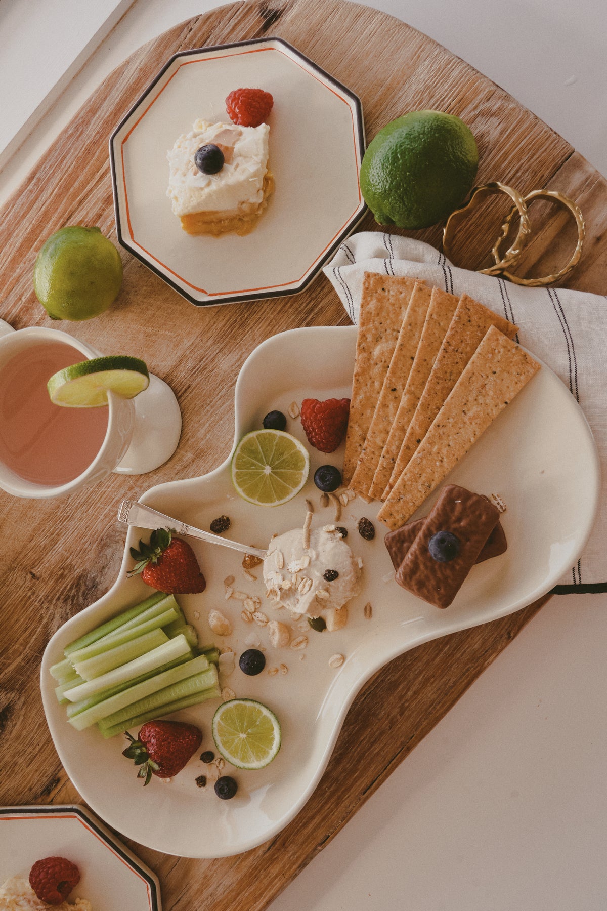 Black Blaze Drift Tray - Ivory