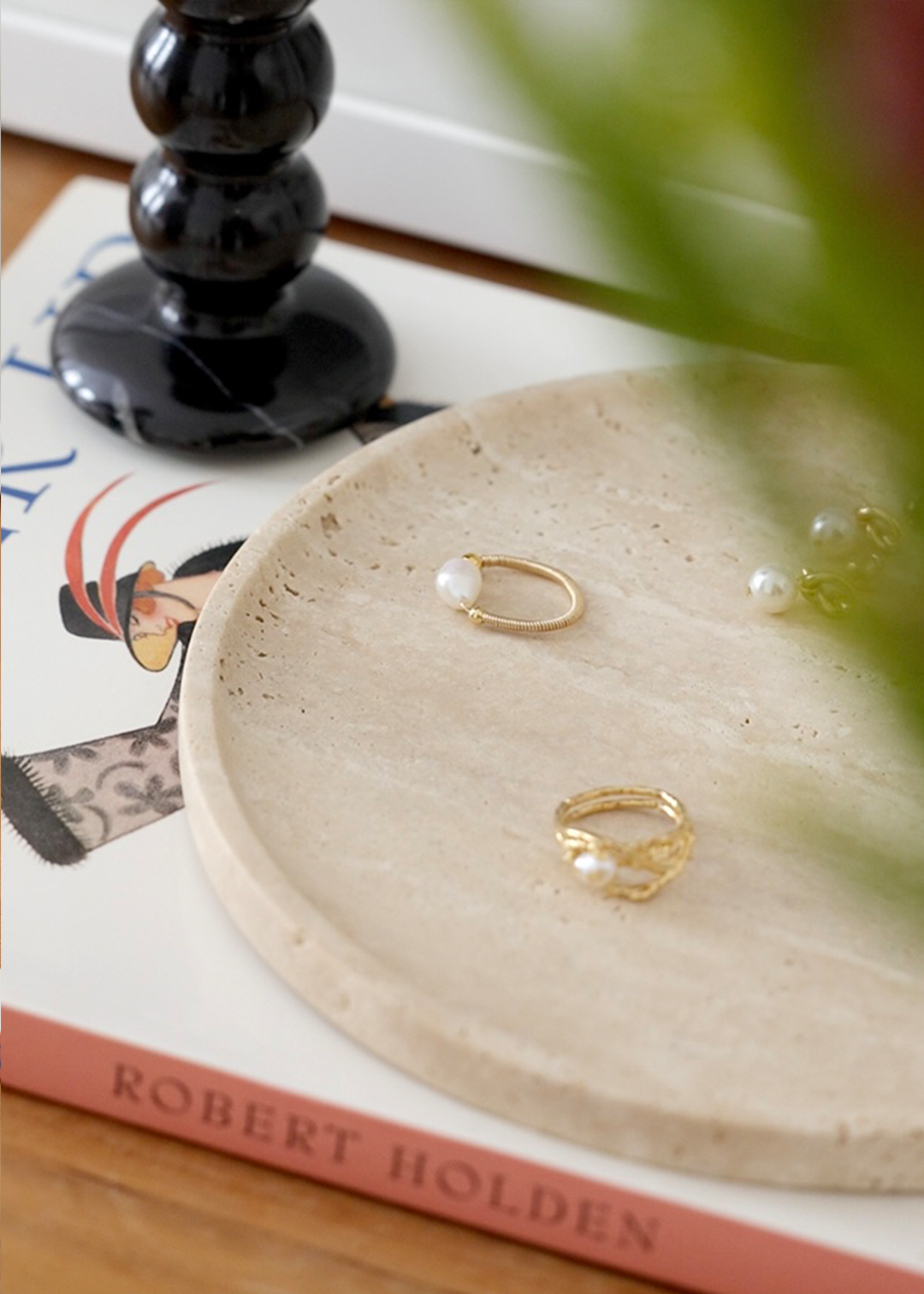 Black Blaze Linea Slim Tray - Yellow Travertine