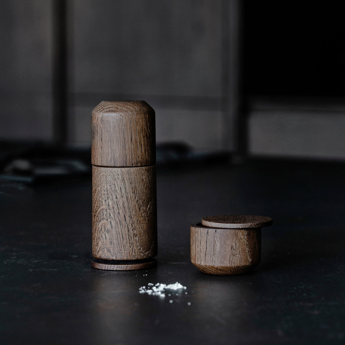 Ekta Living Crush Me Grinder - Smoked Oak