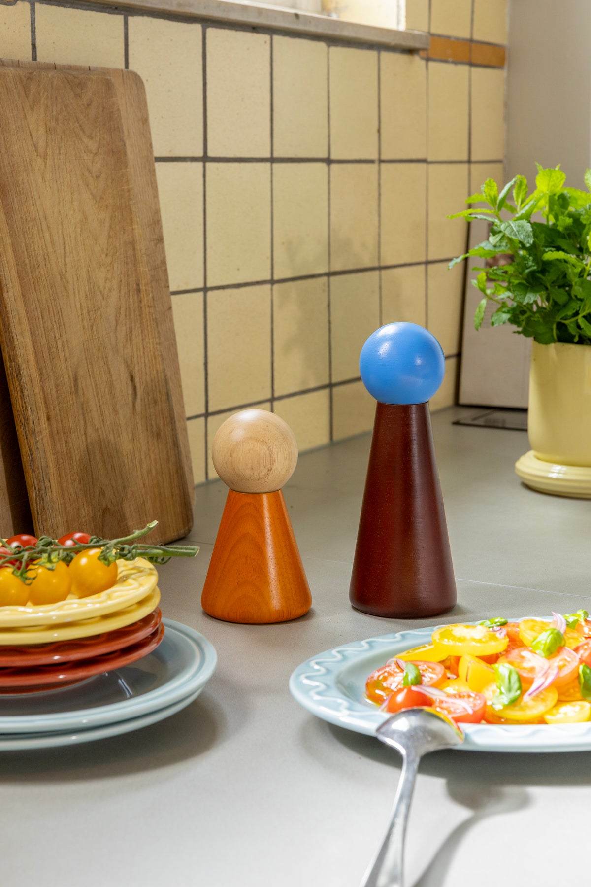 &amp;Klevering Halma Salt &amp; Pepper Grinder Halma - Small Orange