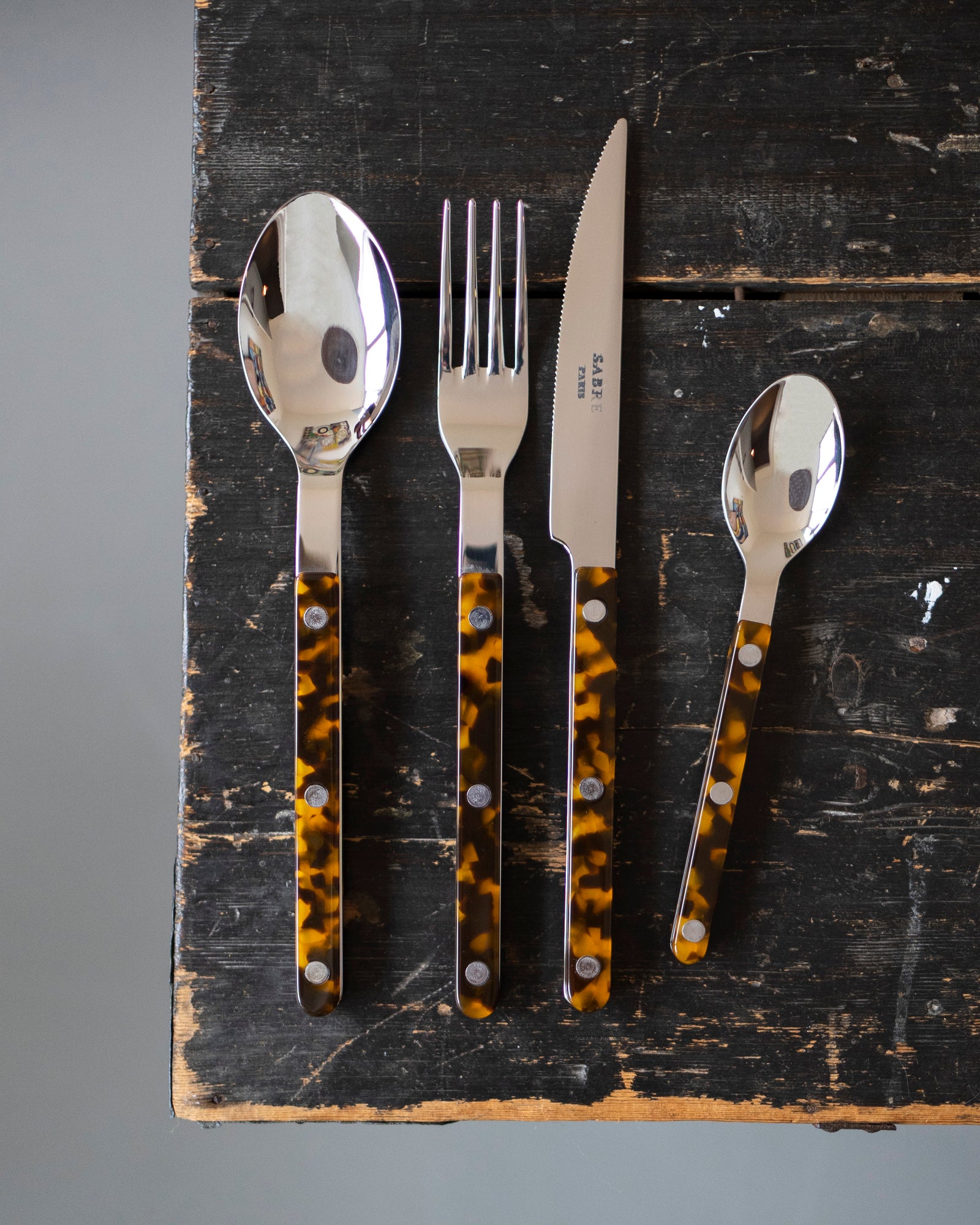 Sabre Paris Bistrot 4 Pieces Cutlery Sets - Faux Tortoise