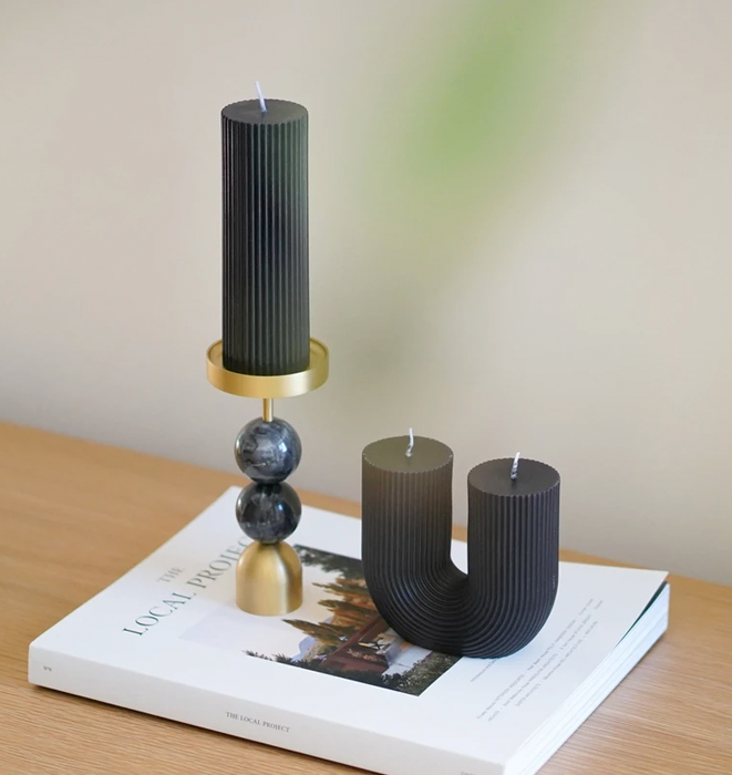 Black Blaze Curl Curl Candle Black Card N All