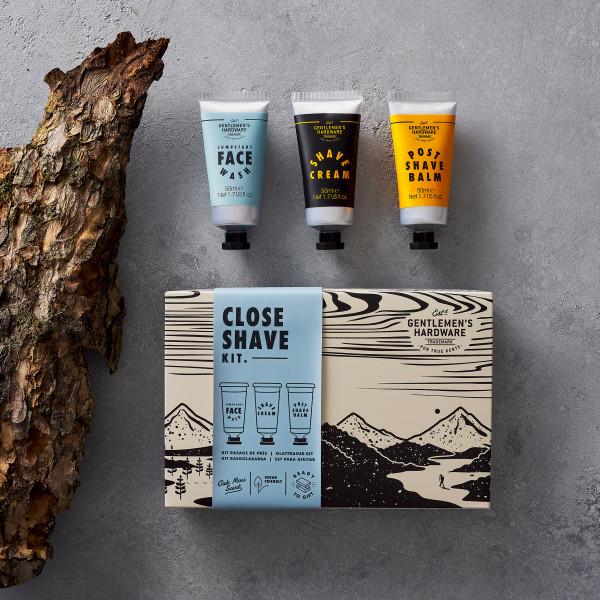GENTLEMEN&#39;S HARDWARE CLOSE SHAVE KIT